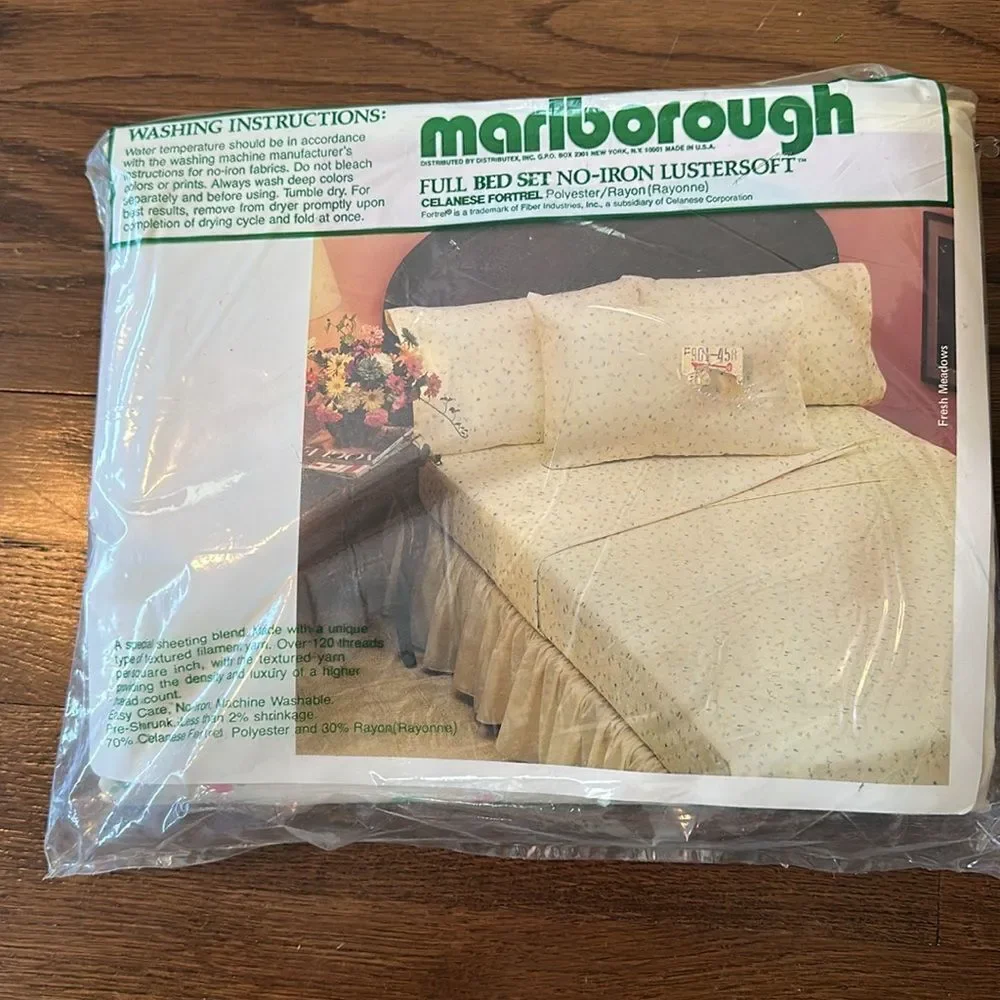 Vintage New‎ in packaging Marlborough floral “Fresh Meadows” Full Bed Set